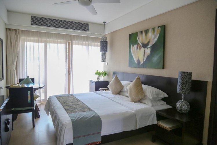 2 Bedrooms Quadruple Suite with ocean view