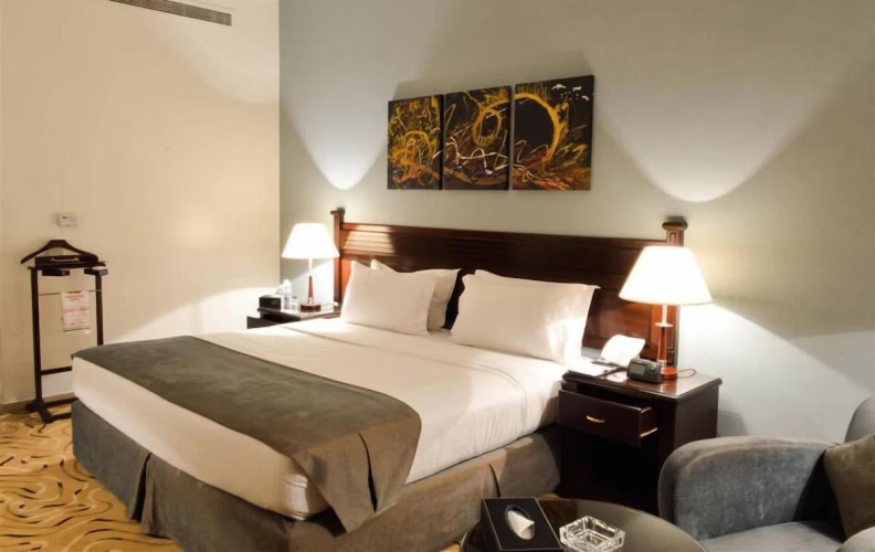 Double Suite