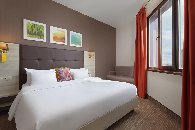 Фотография номера гостиницы Golden Tulip Краснодар