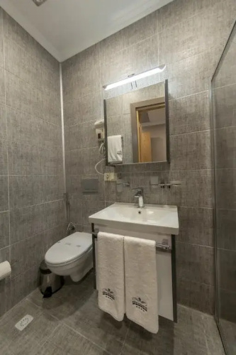 Era Palace Premium Hotel