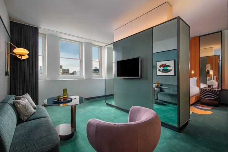 Deluxe Double Suite