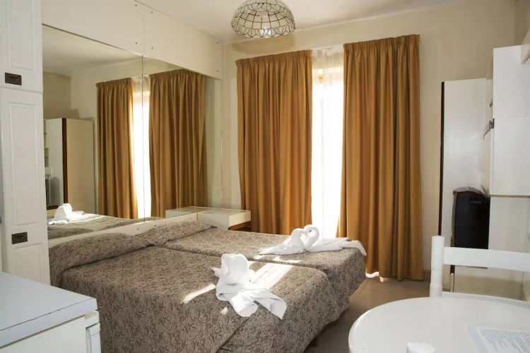 Family Twin room