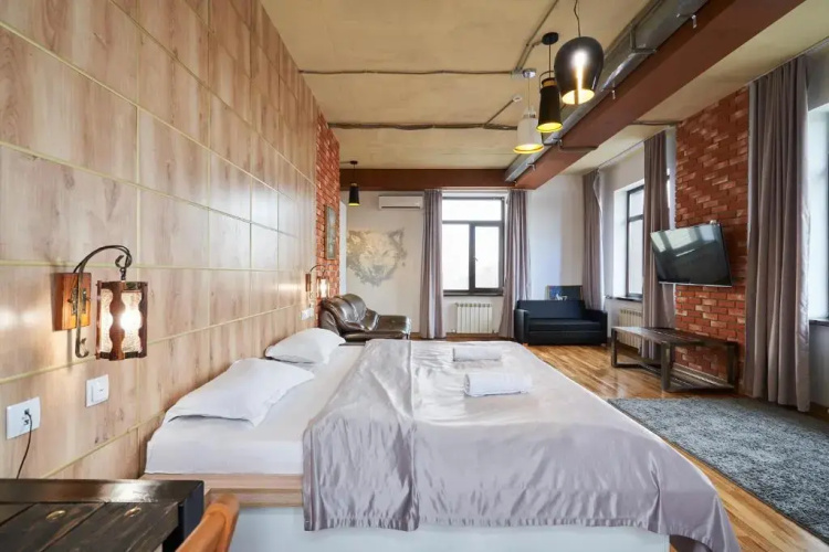 7 days hotel