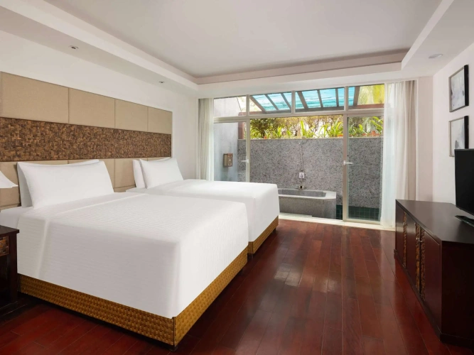 Superior Twin room with garden view