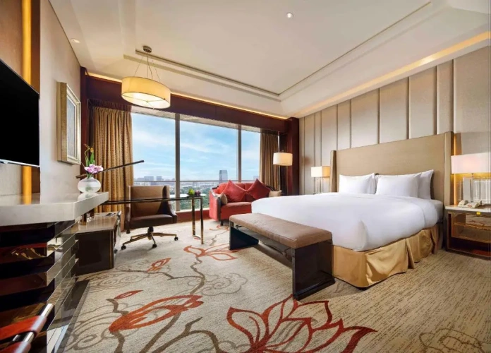 Superior Double room with city view