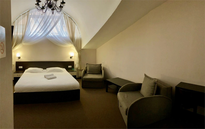 Фотография номера гостиницы La Storia