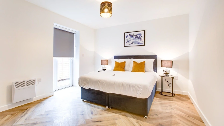 1 Bedroom Hybrid Resi - Mitcham Double Apartment