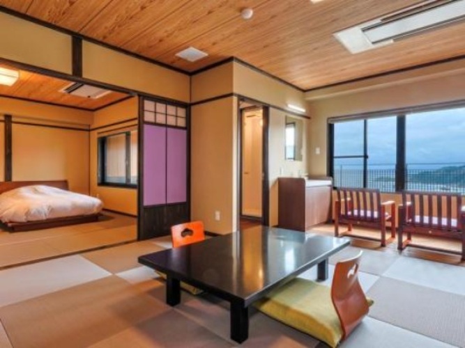 2-room No. 303 Double Suite with ocean view
