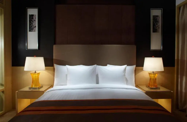 Courtyard by Marriott Shanghai Central Hotel