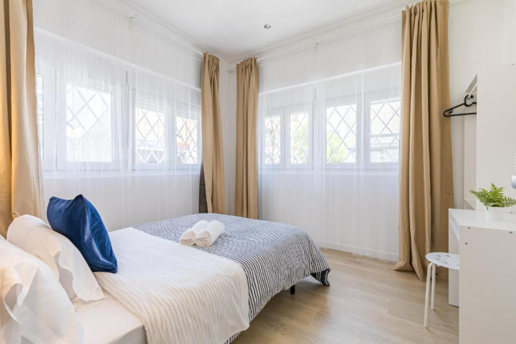 LooP Alcala Adults Only
