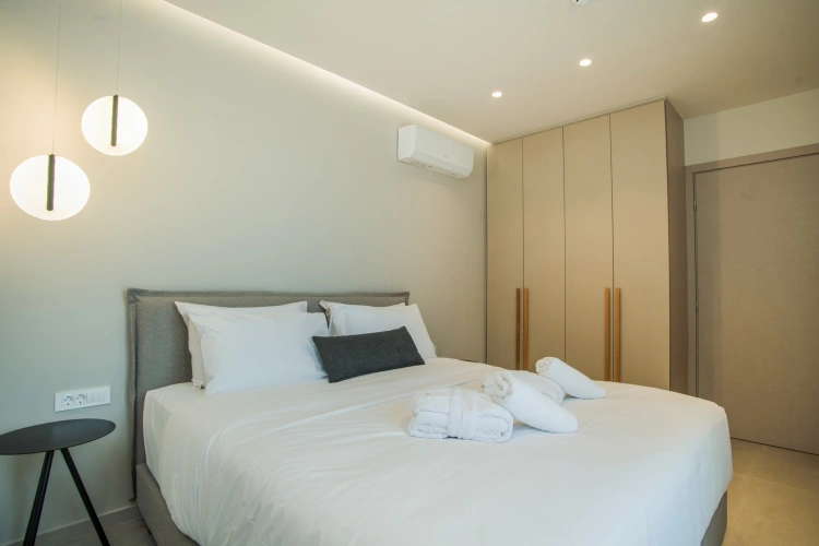 1 Bedroom Lyra Double Suite
