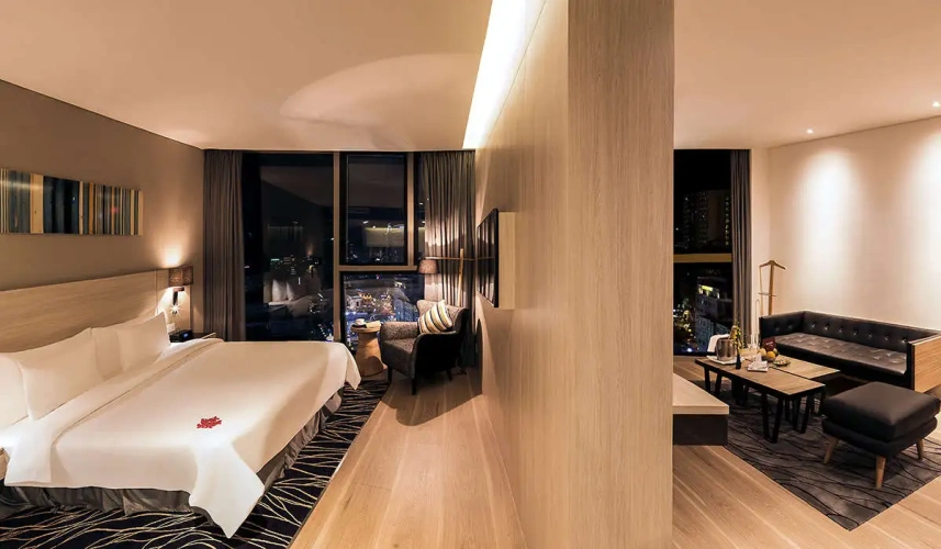 Double Liberty Central Suite