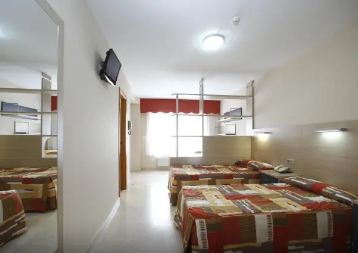 With Kitchen Triple room