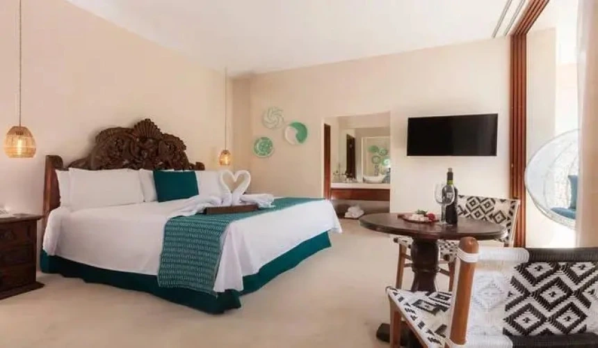 Superior Double Junior Suite with balcony