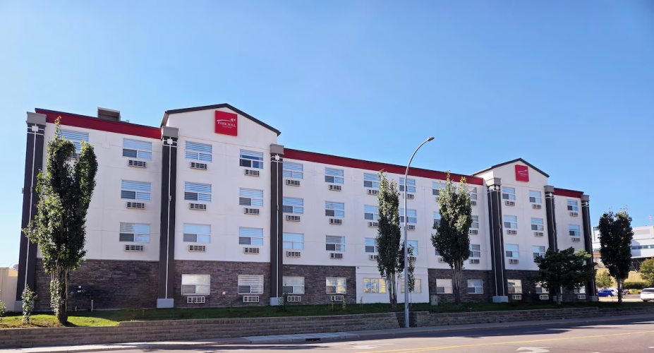 Super 8 By Wyndham Red Deer City Centre photo 17