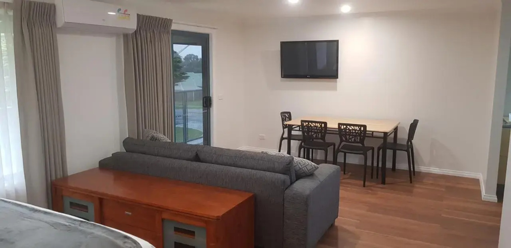 Phillip Island Off-Track Accommodation