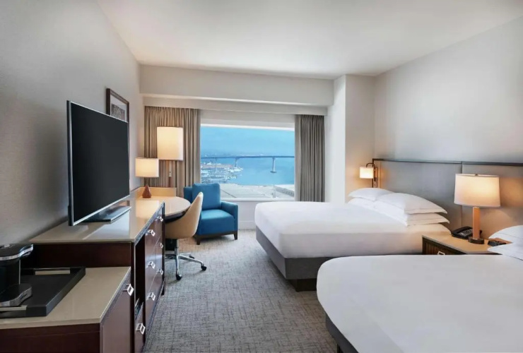 Hilton San Diego Bayfront photo 7