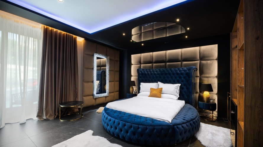 Deluxe Double Suite with balcony