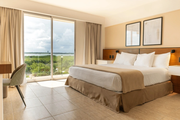 Double Club room
