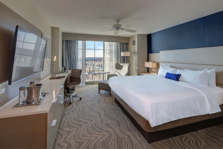 Club Level Corner Double room with ocean view