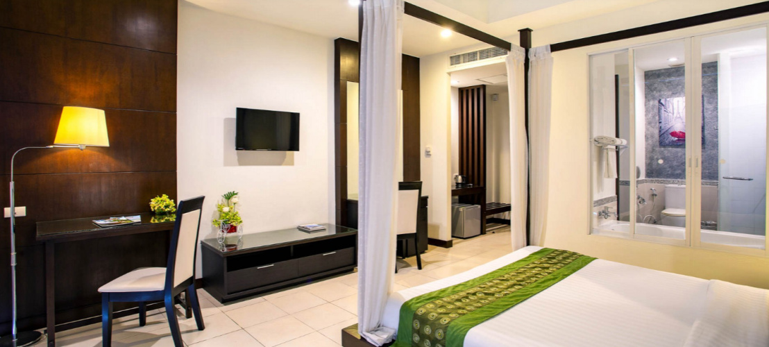 Pool Access Double Suite
