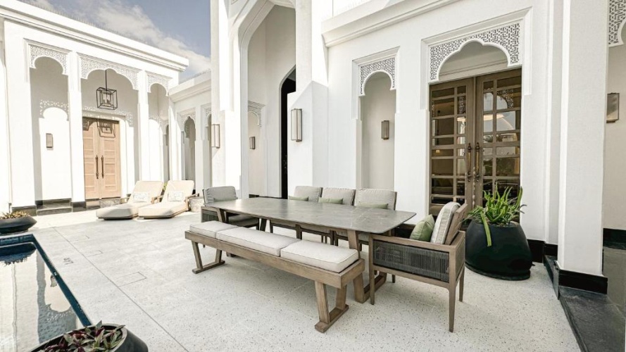 3 Bedrooms Royal Villa with Private Pool