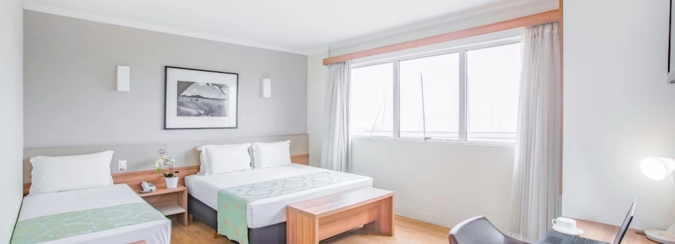 Luxury room with sea view