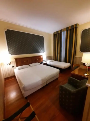 Triple room