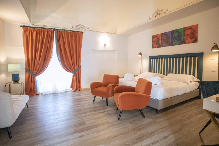 Greta Junior Suite with partial sea view