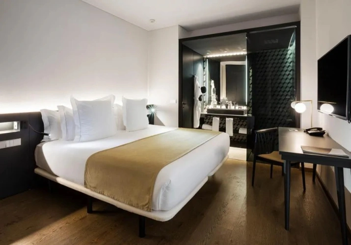 One Shot Standard Double Suite