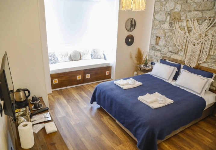 Adacan Bay Window Double room