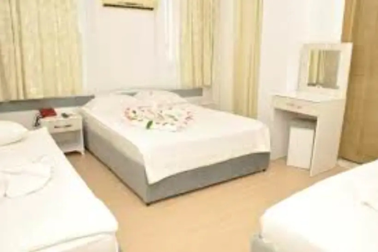 Cemre Hotel