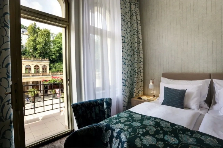 Superior Wolker Suite