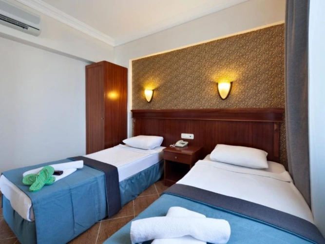 Economy room