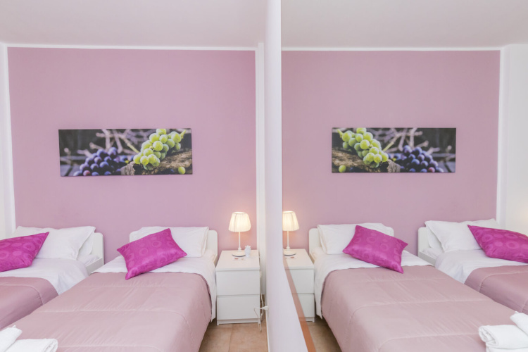 Grape room