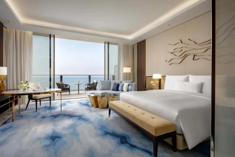 3 Bedrooms Terrace Sky Suite