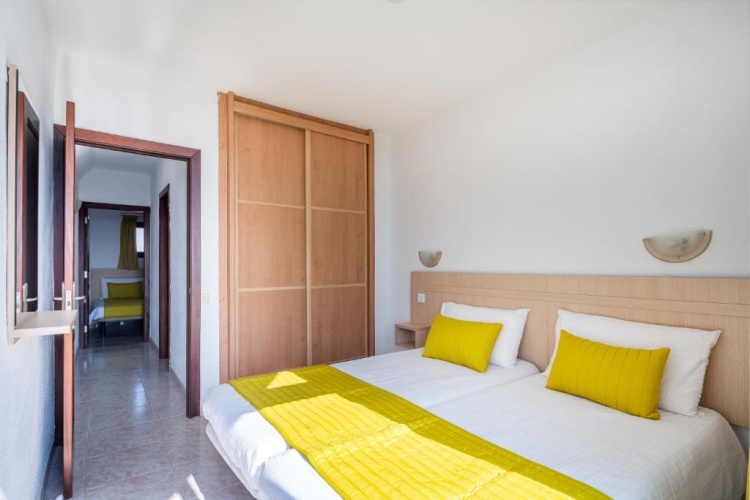 2 Bedrooms Quadruple Apartment