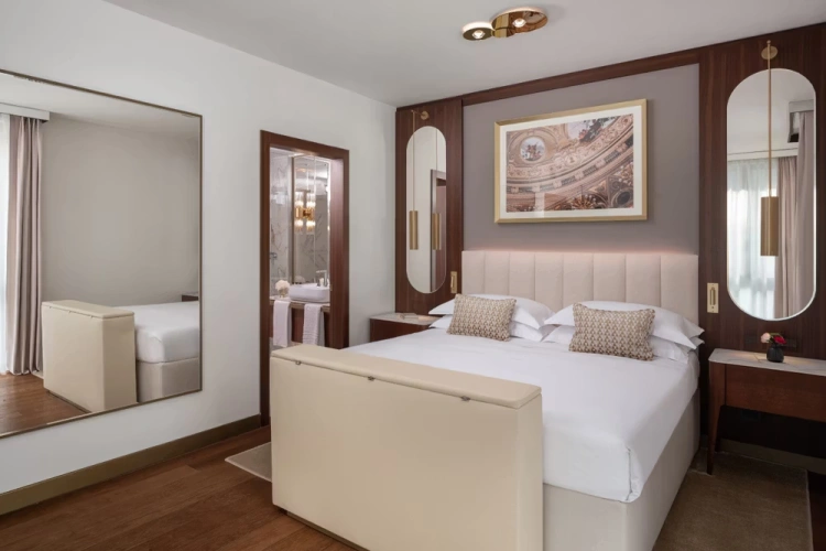 4 Bedrooms Connecting Apartment