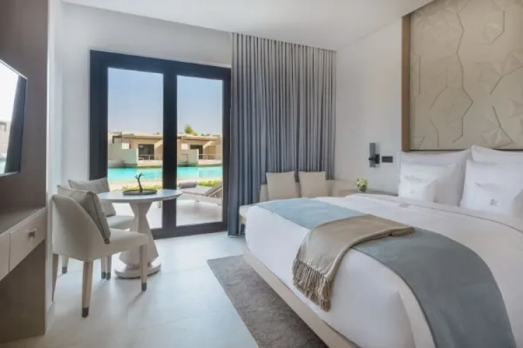 Grand Deluxe Serenity room