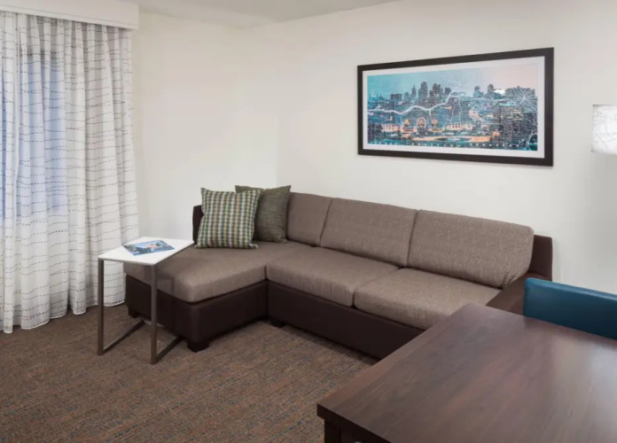 1 Bedroom Suite