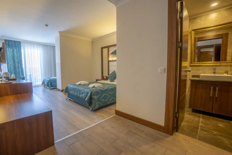Family Quadruple room
