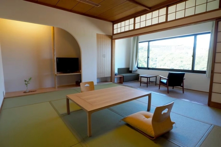 Japanese-Style room with mountain view