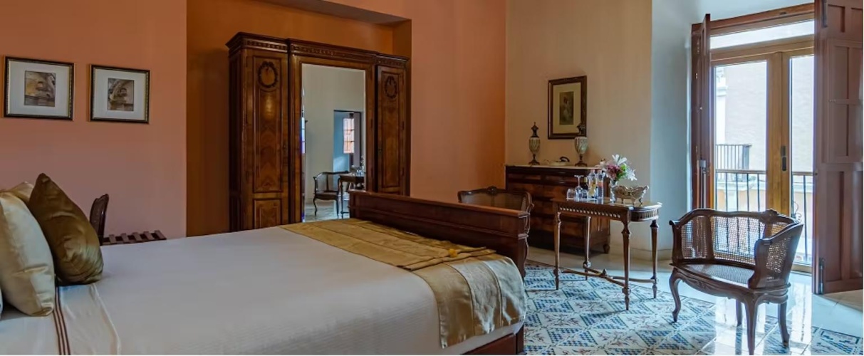 Master Double Suite