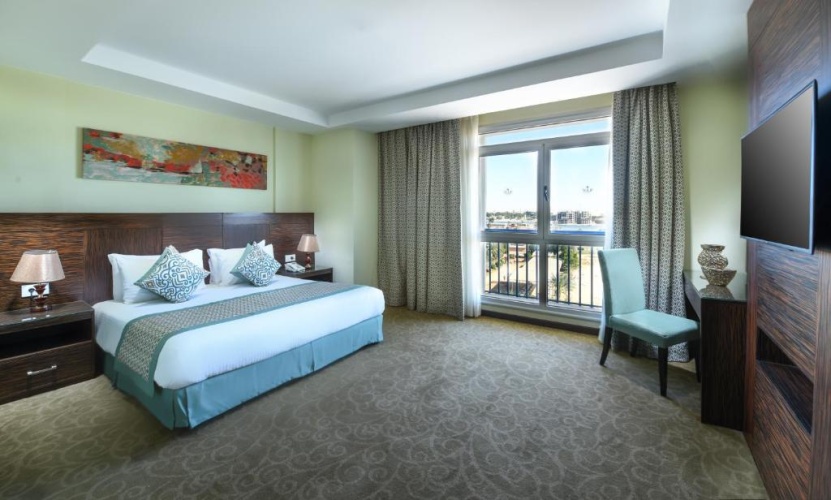 Standard Double room with lake view