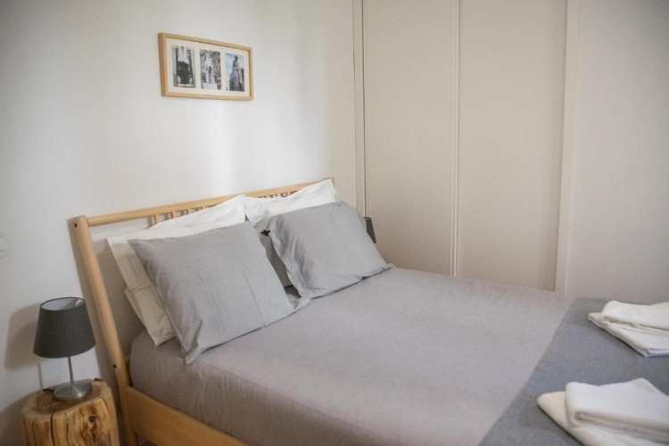 1 Bedroom Apartment with city view