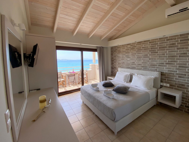 Superior Double room with sea view