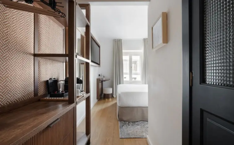 Signature Petite Double room
