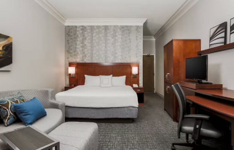 Accessible with Tub Double room