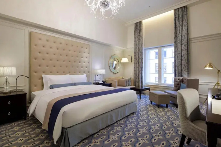 The Tokyo Station Hotel