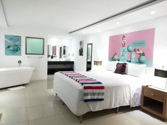 Double Suite